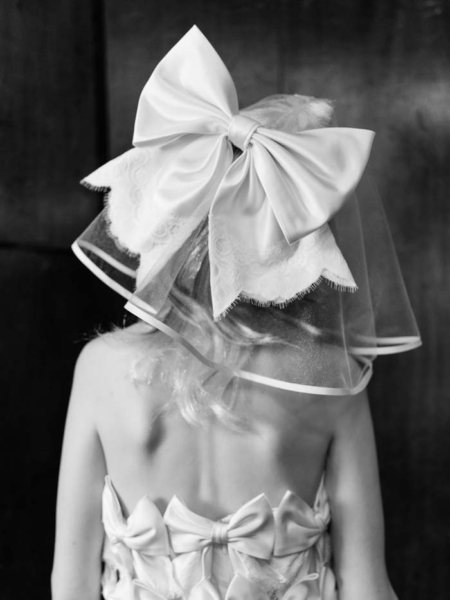 Bridal Veils: Wiederhoeft SS21 Bow Veil featuring Gelmor Lace